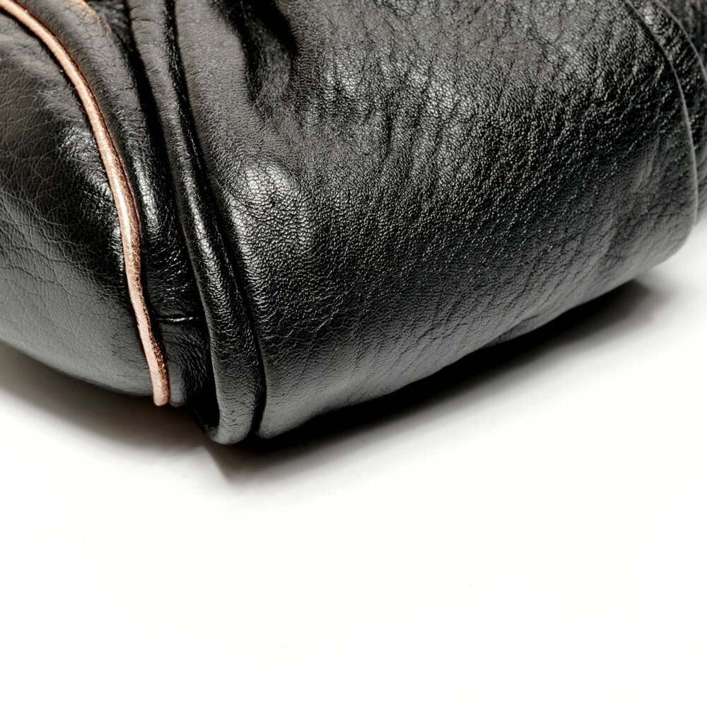 FENDI Black Leather Shoulder Bag - Picture 5 of 11